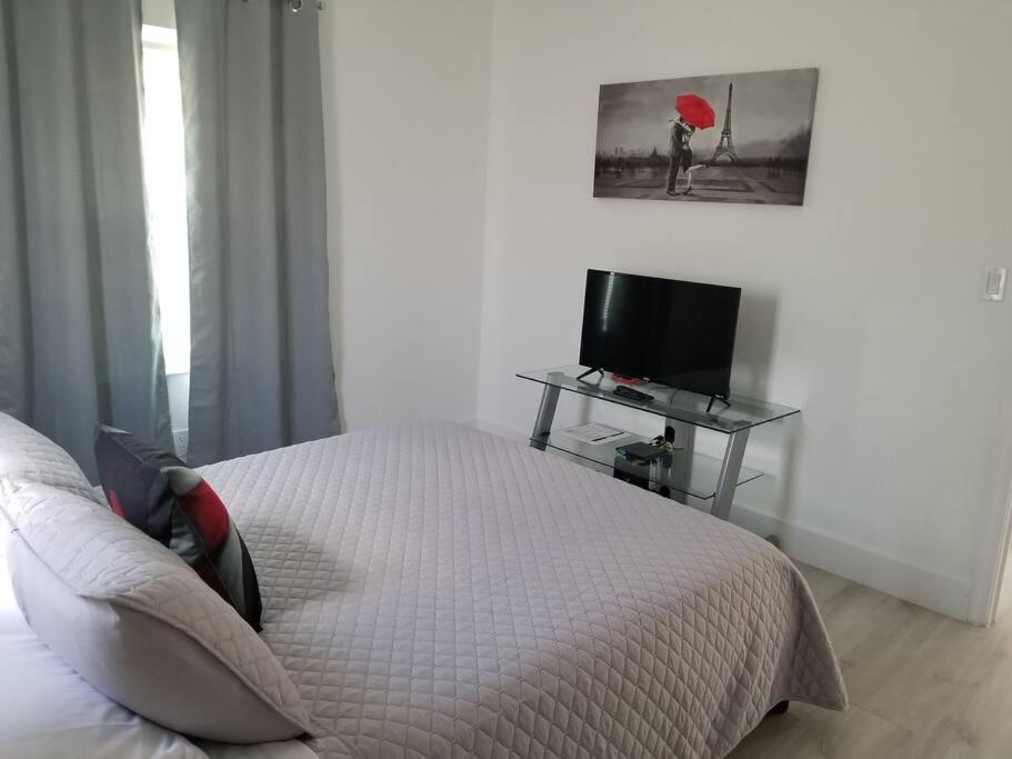 My Lovely Home In Miami 15 Minutes From The Beach Eksteriør bilde