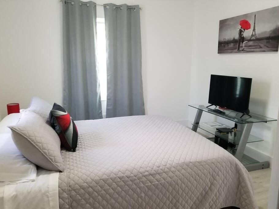 My Lovely Home In Miami 15 Minutes From The Beach Eksteriør bilde